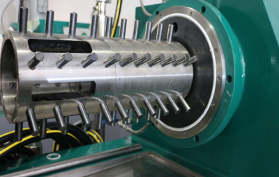 CNB-30LSD雙動(dòng)力納米棒銷(xiāo)式砂磨機(jī)